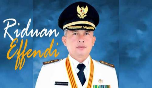 riduan-effendi-salut-dengan-herman-deru-yang-mampu-ratakan-pembangunan