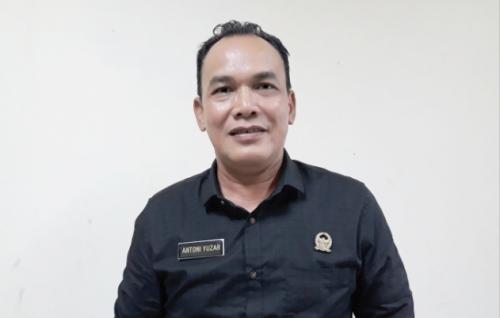 antoni-yuzar-pertanyakan-imb-hotel-harper-keluar-tanpa-irr