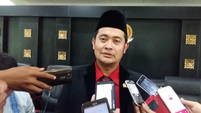 dewan-pertanyakan-komitmen-walikota-