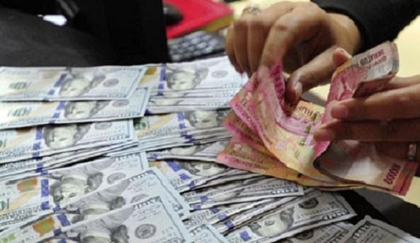 kamis-pagi-rupiah-menguat-338-poin