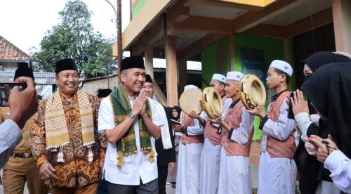 dewa-resmikan-festival-generasi-islam-kreatif-sepalembang