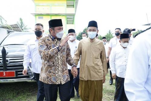 gubernur-sumsel-percepat-realisasi-program-satu-desa-satu-rumah-tahfidz