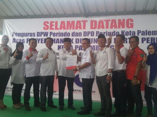 pilkada-palembang-perindo-resmi-dukung-sarimudarozak