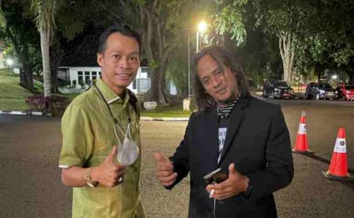 akun-facebook-milyarder-paidi-porang-diretas-