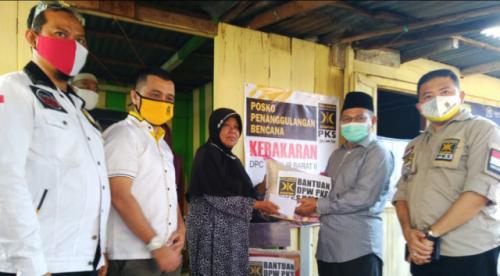 pks-sumsel-bantu-korban-kebakaran-di-32-ilir