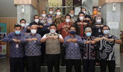 herman-deru-terapkan-pengawasan-intern-proses-jalannya-pembangunan-sumsel