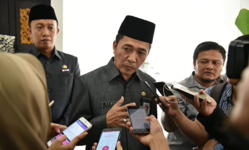 dewa--awal-februari-735-cpns-mulai-kerja