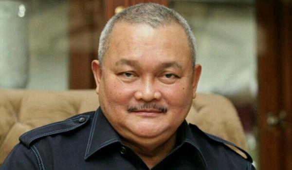 jalan-masih-banyak-rusak-gubernur-minta-maaf
