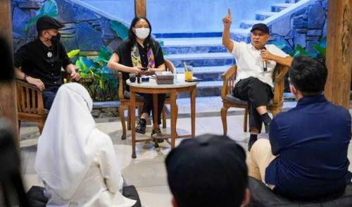 tingkatkan-daya-saing-menkop-ukm-dorong-pelaku-umkm-bangun-brand-bersama