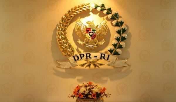 dpr-panggil-kapolri-terkait-penembakan-satu-keluarga-oleh-oknum-polisi