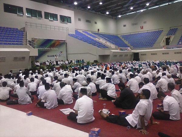 ribuan-jemaah-ikuti-zikir-akbar-di-pscc-dalam-rangka-hari-jadi-pemprov-ke69