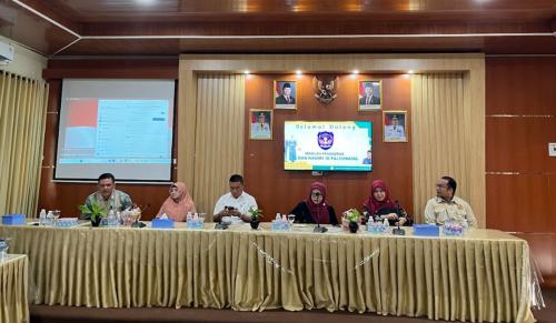 tim-universitas-sriwijaya-dampingi-sman-10-palembang-pelatihan-desain-website