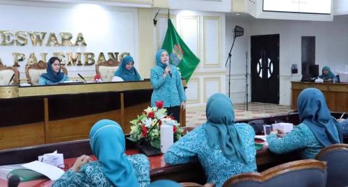 pkk-palembang-gelar-bimtek-administrasi
