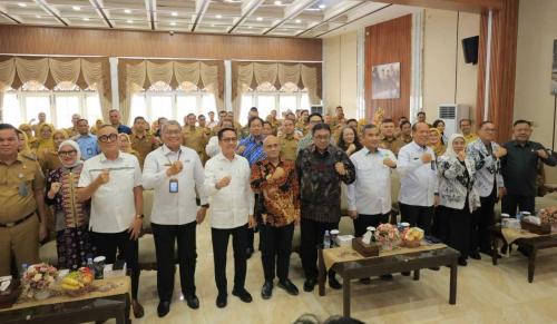 wujudkan-palembang-cerdas-wali-kota-dorong-asn-kuliah-s2-hingga-s3