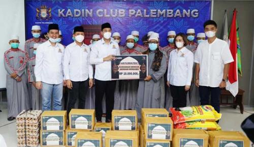 kadin-kota-palembang-kukuhkan-pengurus-kadin-peduli-dan-kadin-ustadzprenuer