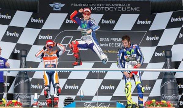 lorenzo-juarai-motogp-spanyol
