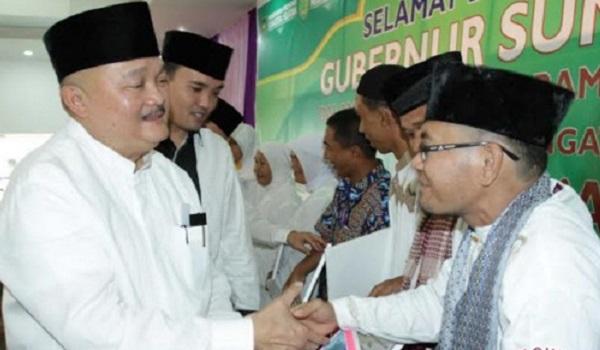 alex-noerdin-beri-bantuan-untuk-korban-banjir-muba