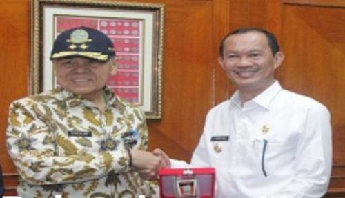 dianggap-berhasil-walikota-padang-belajar-ke-kota-palembang