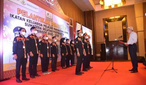 wagub-mawardi-yahya-lantik-ikpm-sumsel-di-yogyakarta