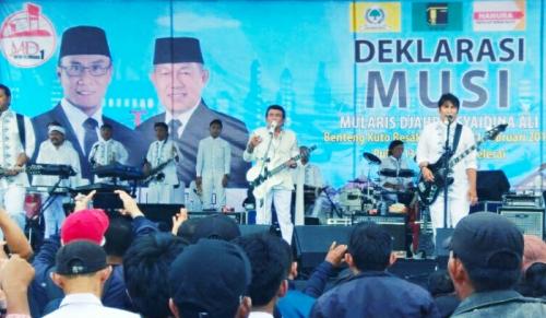 dimeriahkan-raja-dangdut-ribuan-warga-hadiri-deklarasi-musi