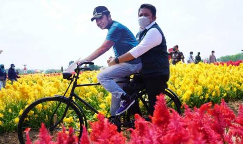 resmikan-kampoeng-wisata-ya-samman-cindo-herman-deru-dorong-jadi-wisata-edukasi-pertanian-