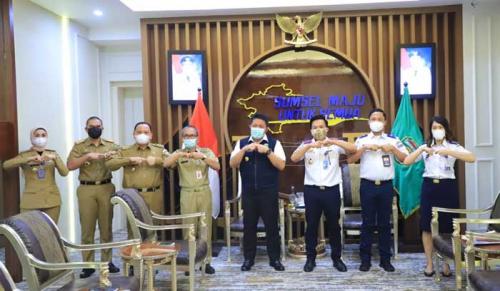 herman-deru-usulkan-bangun-flyover-pintu-perlintasan-jalur-ka