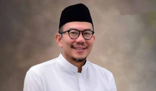 dirut-pdam-tirta-musi--pasang-baru-air-bersih-hanya-di-kantor-unit-pelayanan