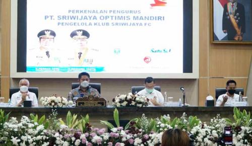 kenalan-pengurus-pt-som-herman-deru-yakin-sfc-promosi-liga-1