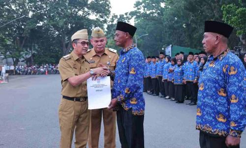 wali-kota-ratu-dewa-lantik-2037-pppk-paruh-waktu