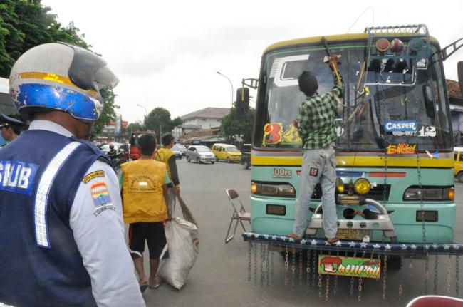 terkait-penghapusan-bus-kota-organda-belum-ambil-sikap-