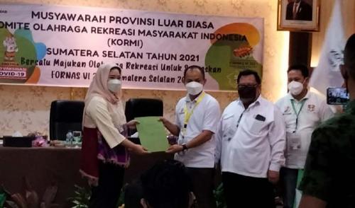 samantha-tivani-hd-secara-aklamasi-terpilih-jadi-ketua-kormi-sumsel