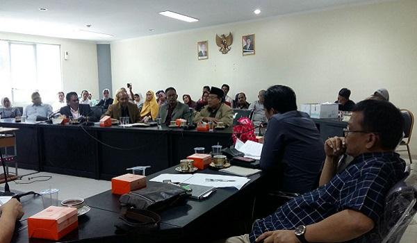 pedagang-pasar-16-ilir-minta-hgb-diperpanjang