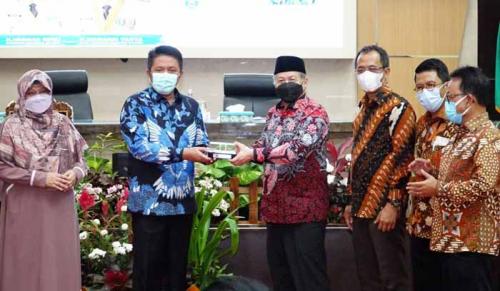 meski-recofusing-anggaran-pemprov-tetap-maksimalkan-jalannya-pembangunan