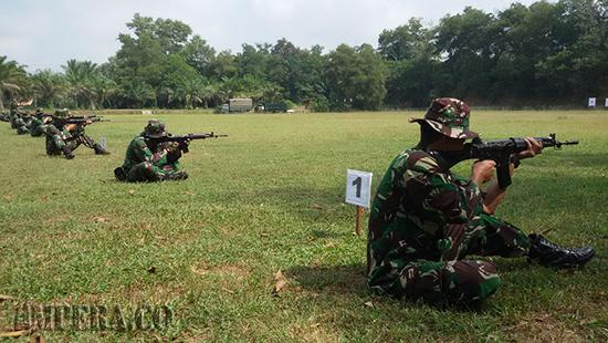 pajurit-korem-044gapo-gelar-latihan-menembak
