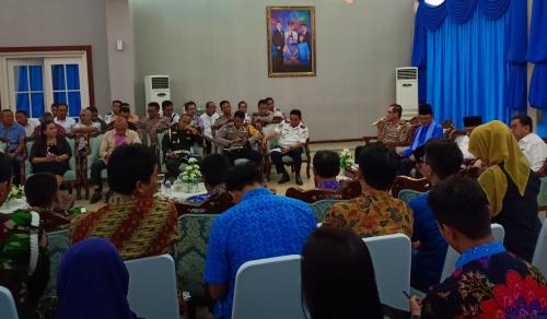 operasional-angkutan-truk-dan-barang-dipasngkas