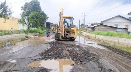 pemprov-akan-perbaiki-70-ruas-jalan-sumsel-