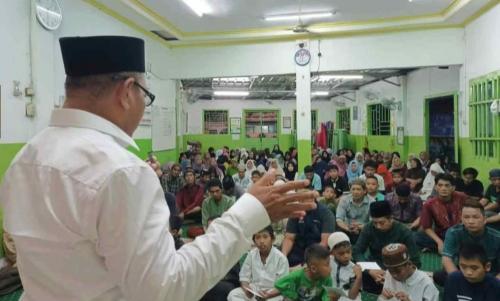 anggota-dprd-sumsel-m-toha-hadiri-kegiatan-sosial-dpc-pks-bukit-kecil
