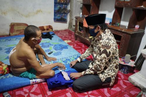 sakit-lumpuh-ahwan-butuh-bantuan-