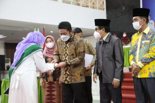 percepat-pemerataan-rumah-tahfidz-herman-deru-sebar-guru-ngaji-hafidz-quran