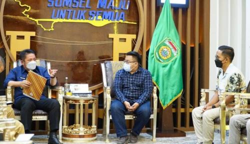 herman-deru-ajak-forum-admin-medsos-sumsel-cerdas-bermedsos-serta--hindari-penyebaran-hoax