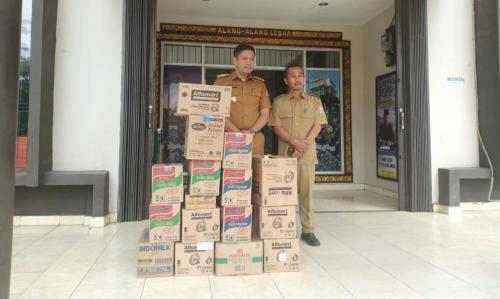kecamatan-aal-bantu-korban-kebakaran
