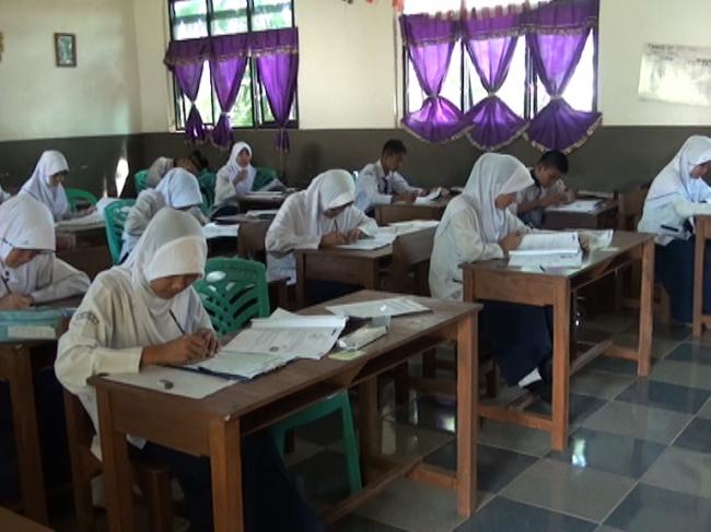 pasca-un-smp-pihak-sekolah-yakin-siswa-mendapatkan-nilai-memuaskan