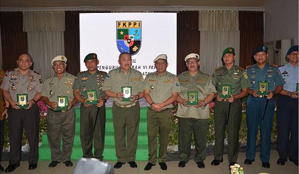 pelantikan-pengurus-fkppi-sumsel-ini-nasehat-pangdam