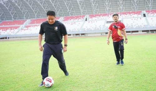 hd--syl-olahraga-bareng-di-jsc-sekaligus-melihat-kesiapan-venue-piala-dunia-u21