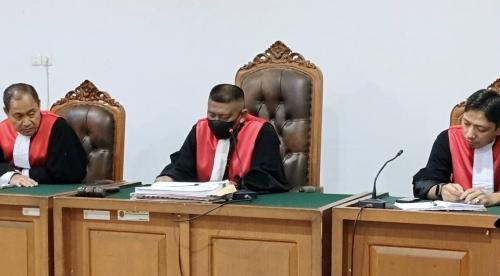 hakim--perkara-tipikor-almarhum-haji-halim-gugur-demi-hukum-