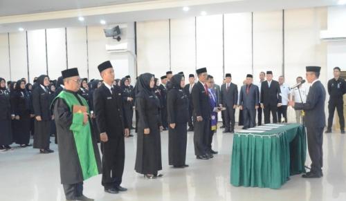 ratu-dewa-imbau-kepsek-muda-yang-baru-dilantik-untuk-kreatif-dan-berinovasi-