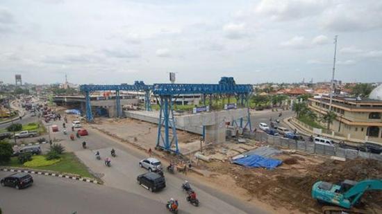 paku-bumi-flyover-dipasang-lagi