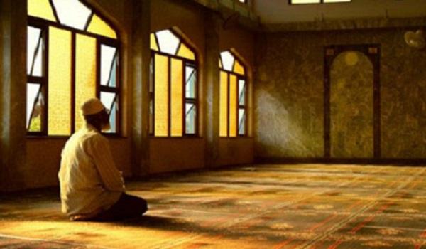 inilah-syarat-orang-yang-hendak-itikaf