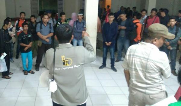 hmi-palembang-lepas-peserta-aksi-bela-islam-3