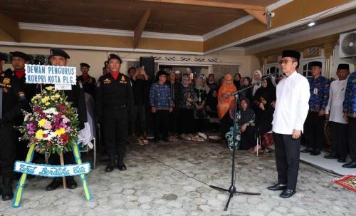 ratu-dewa-lepas-jenazah-assisten-1-secara-kedinasan